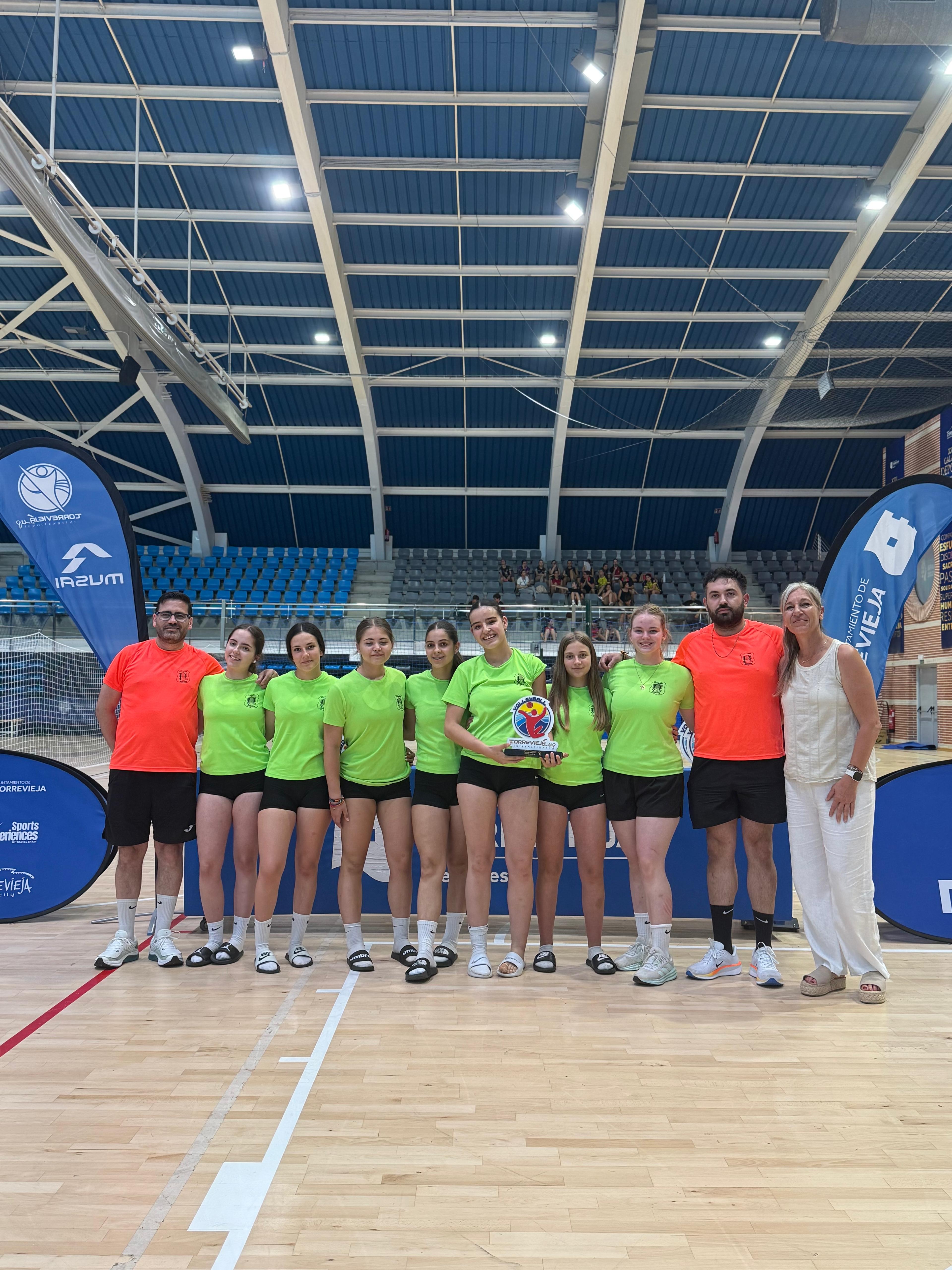 Voleibol Femenino en Palacio de Deportes